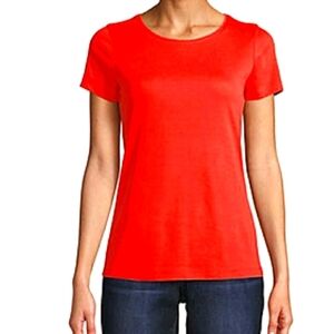 St. John's Bay crew neck t-shirt